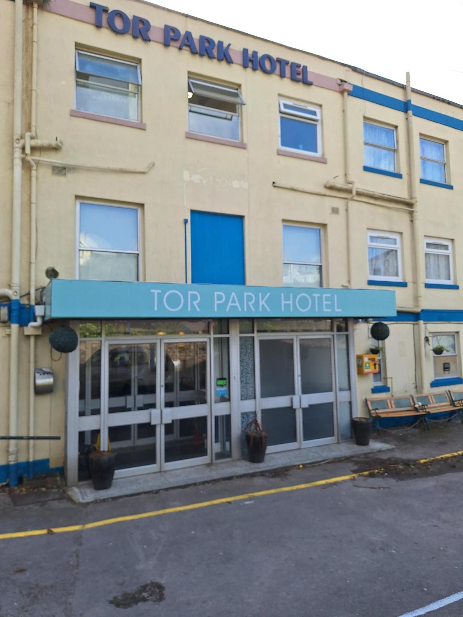 Tor Park Hotel Торки Екстериор снимка